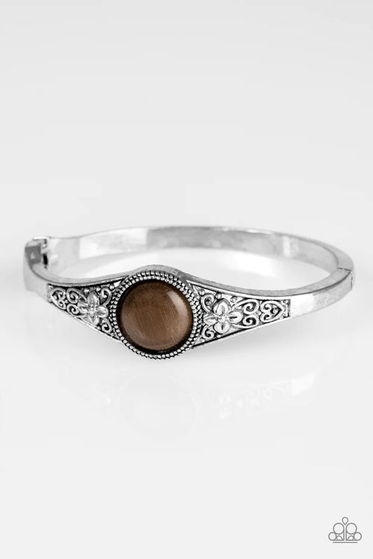 Paparazzi Bracelet ~ Modernly Meadow -Brown