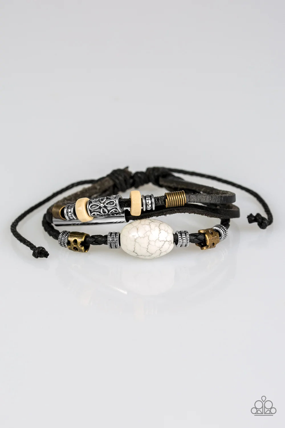 Paparazzi Bracelet ~ Across The Globe - Black