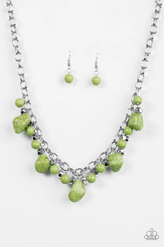 Collar Paparazzi ~ Princesa Paleo - Verde