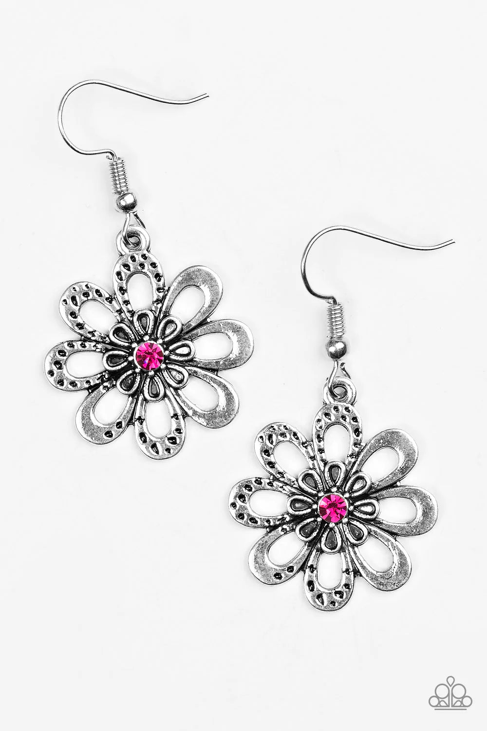 Pendiente Paparazzi ~ Floret de moda - Rosa