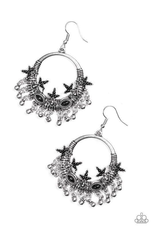 Paparazzi Earring ~ Musical Mantras - Black