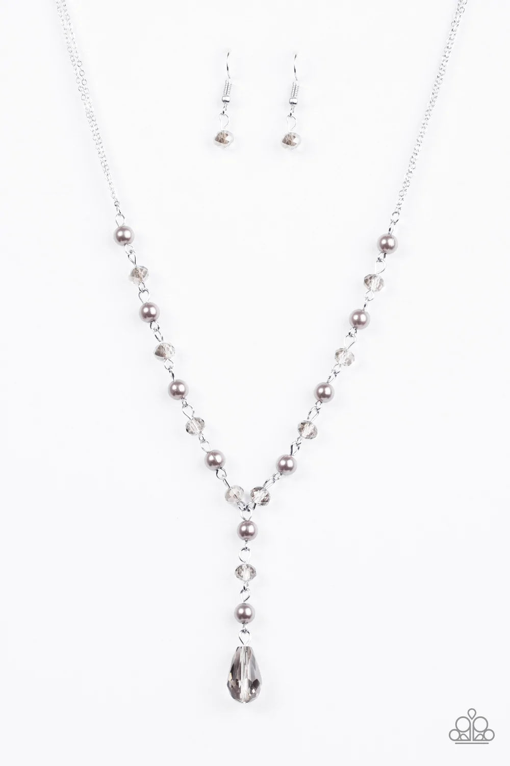 Paparazzi Necklace ~ Diva Deluxe - Silver