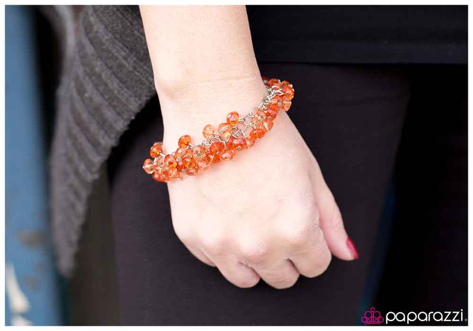 Pulsera Paparazzi ~ Pixie Dust - Naranja