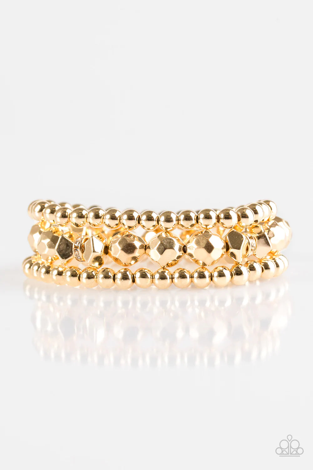 Pulsera Paparazzi ~ Un lío de lujo - Oro