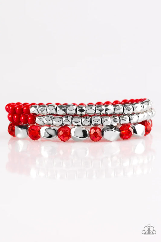 Pulsera Paparazzi ~ Bravado con cuentas - Rojo