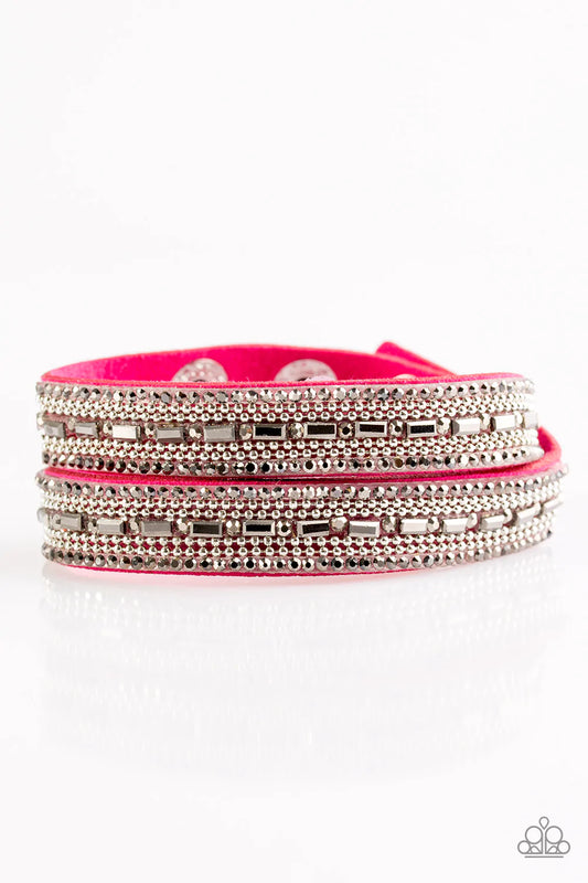 Pulsera Paparazzi ~ Shimmer and Sass - Rosa