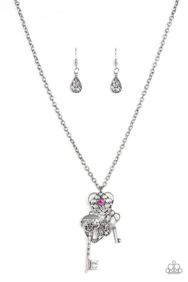 Paparazzi Necklace ~ Secrets Of The Heart - Pink