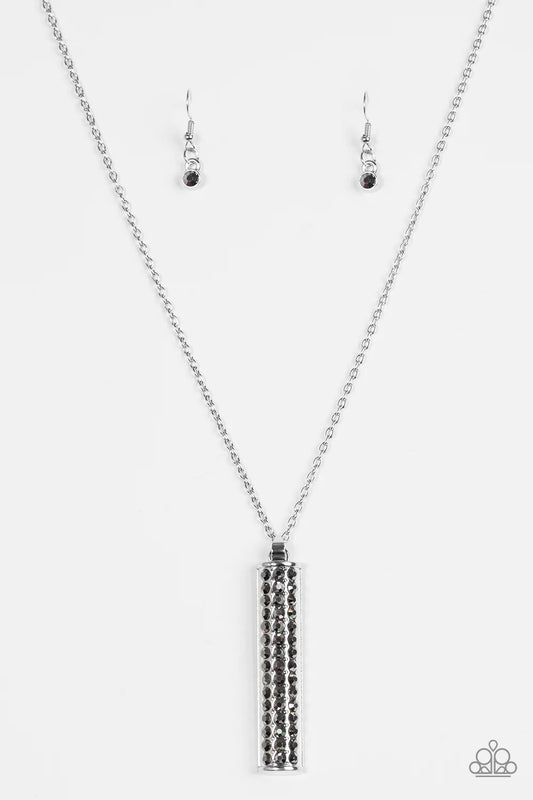 Collar Paparazzi ~ Big Shot Shimmer - Plata