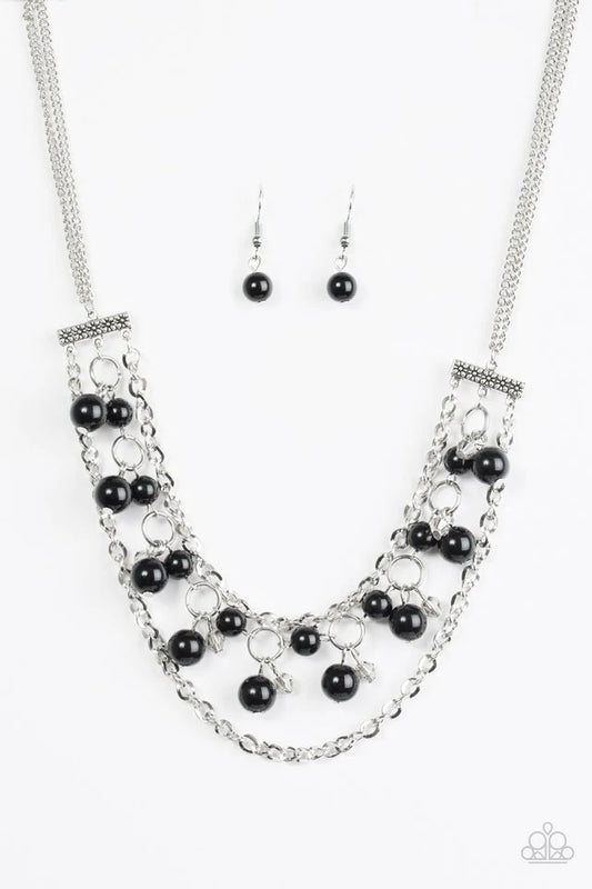 Collar Paparazzi ~ Romance Rockefeller - Negro