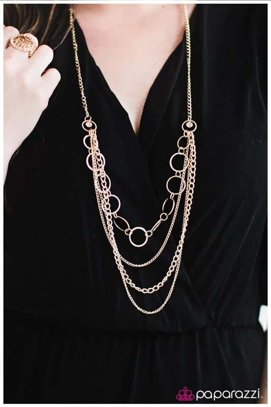 Paparazzi Necklace ~ A Hint of Glint - Gold