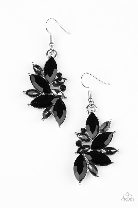 Paparazzi Earring ~ Vegas Vogue - Black