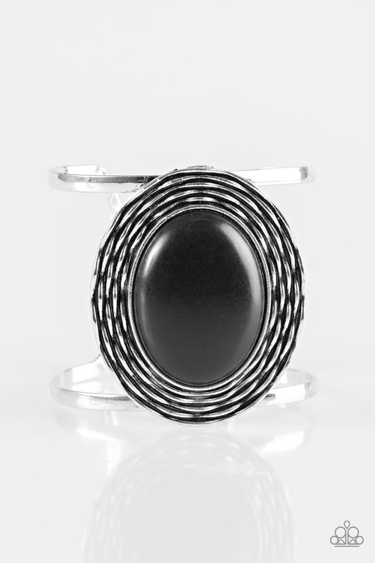 Pulsera Paparazzi ~ One For The RODEO - Negra