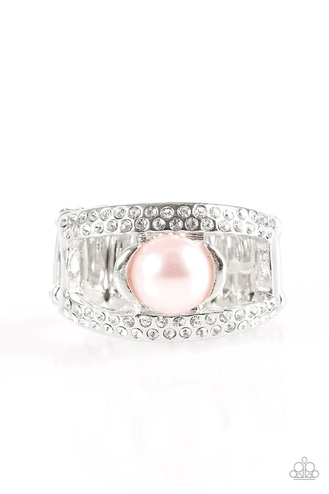 Paparazzi Ring ~ Bank Run - Pink