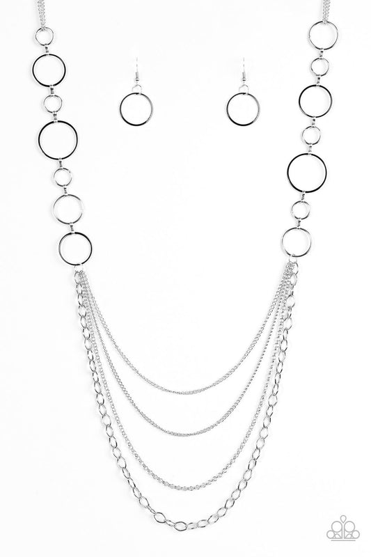 Collar Paparazzi ~ Circo Industrial - Negro