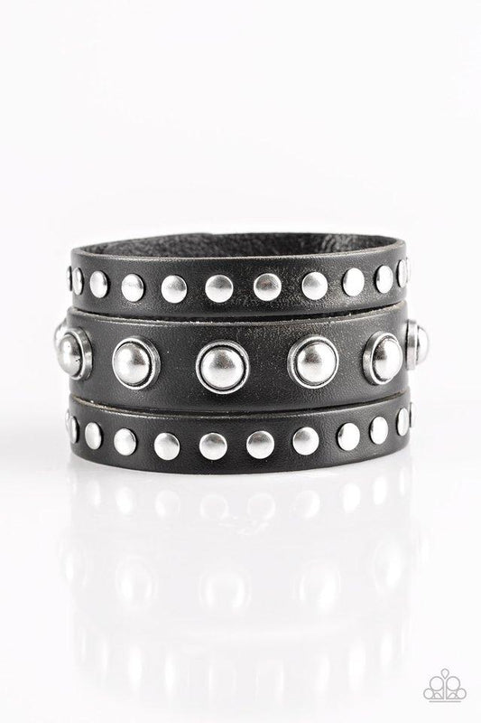 Pulsera Paparazzi ~ Gana tus Spurs - Negro