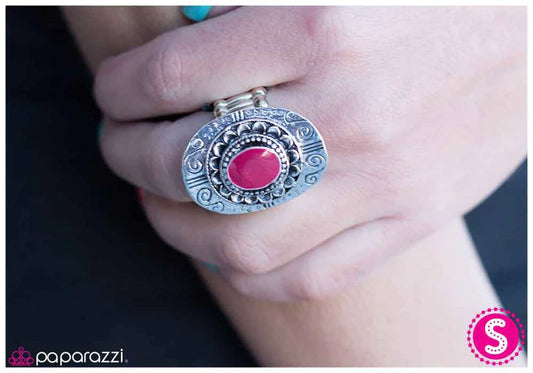 Anillo Paparazzi ~ Da un paso al frente - Rosa