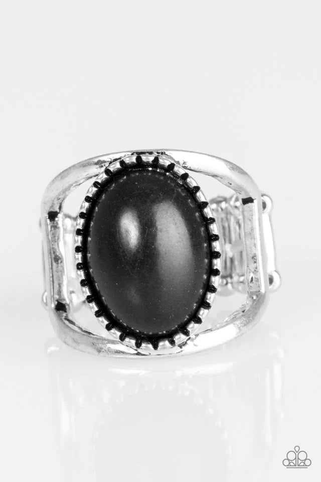 Anillo Paparazzi ~ Canyon Cache - Negro