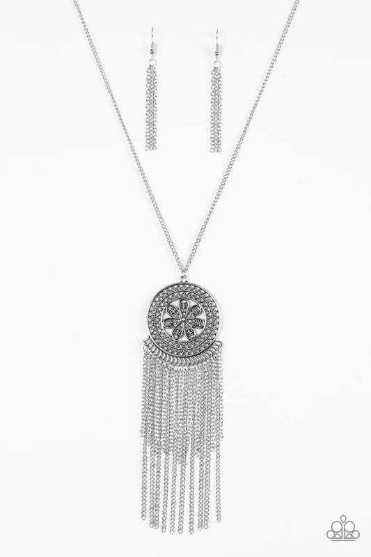 Collar Paparazzi ~ Girasol soleado - Plata