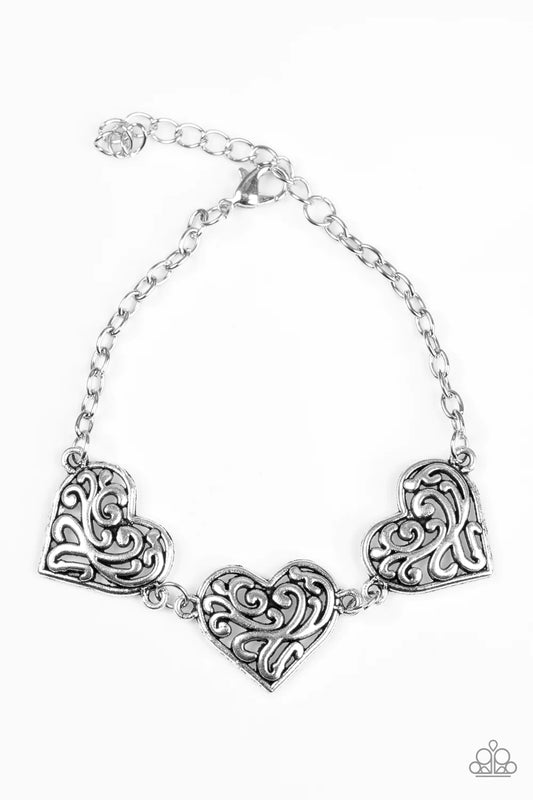 Pulsera Paparazzi ~ Heartfelt Harmony - Plata