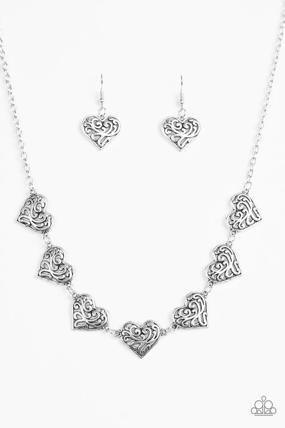 Collar Paparazzi ~ Corazón celestial - Plata