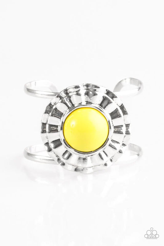 Pulsera Paparazzi ~ Call Me Colorful - Amarillo