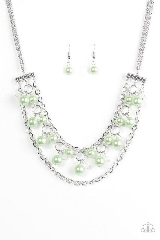 Collar Paparazzi ~ Romance Rockefeller - Verde