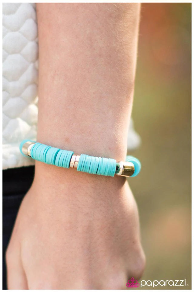 Paparazzi Bracelet ~ A New DISCovery - Blue