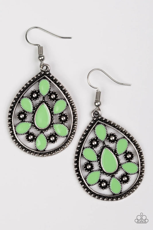 Paparazzi Earring ~ Spring Arrival - Green