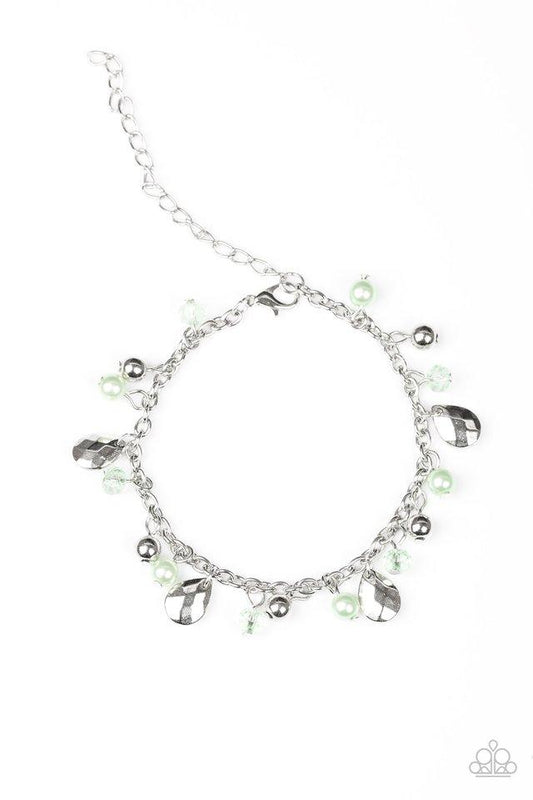 Pulsera Paparazzi ~ Modestly Midsummer - Verde