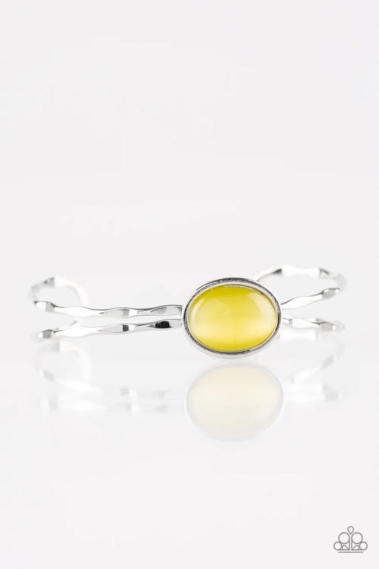 Paparazzi Bracelet ~ Lets Get Things GLOWING! - Yellow