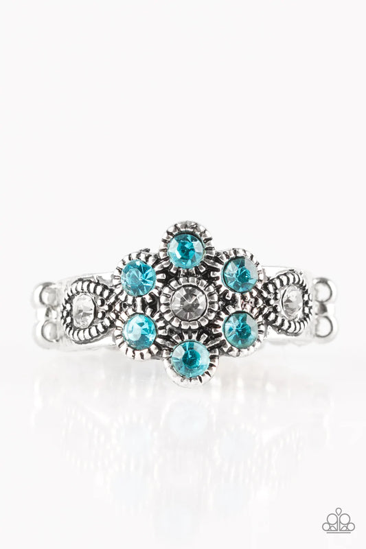 Paparazzi Ring ~ Garland Glamour - Blue