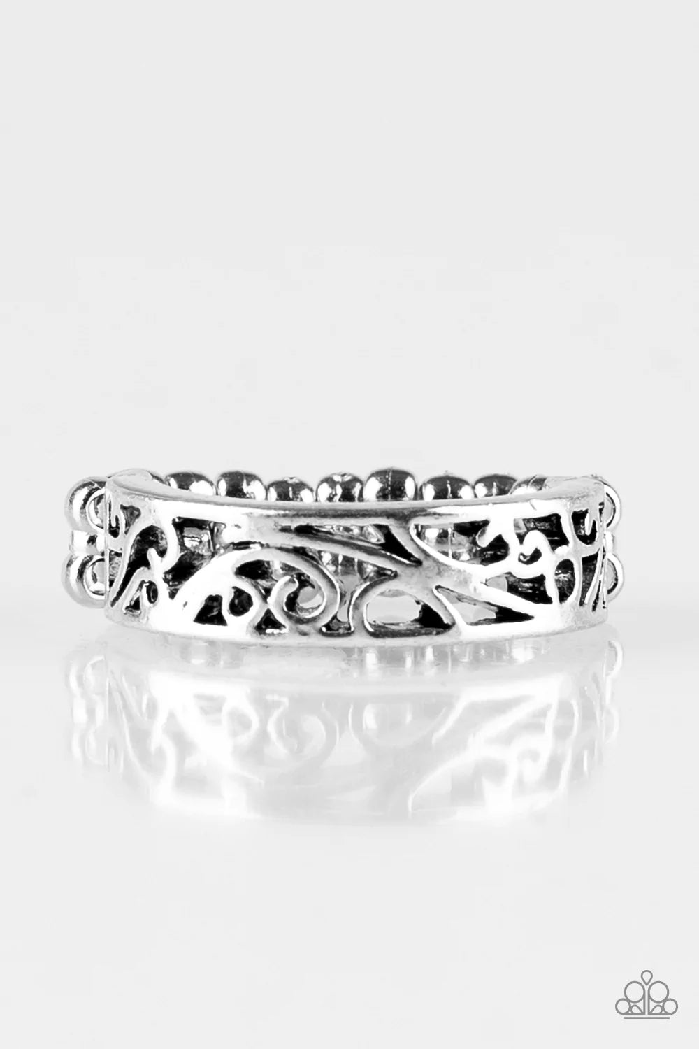 Paparazzi Ring ~ Wandering Wisteria - Silver