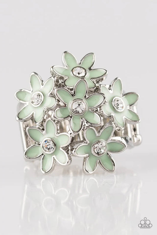 Paparazzi Ring ~ Blooming Bouquets - Green