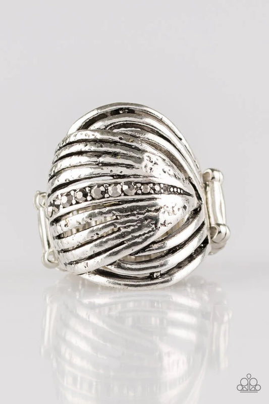 Anillo Paparazzi ~ Rastreador de brillo - Plata