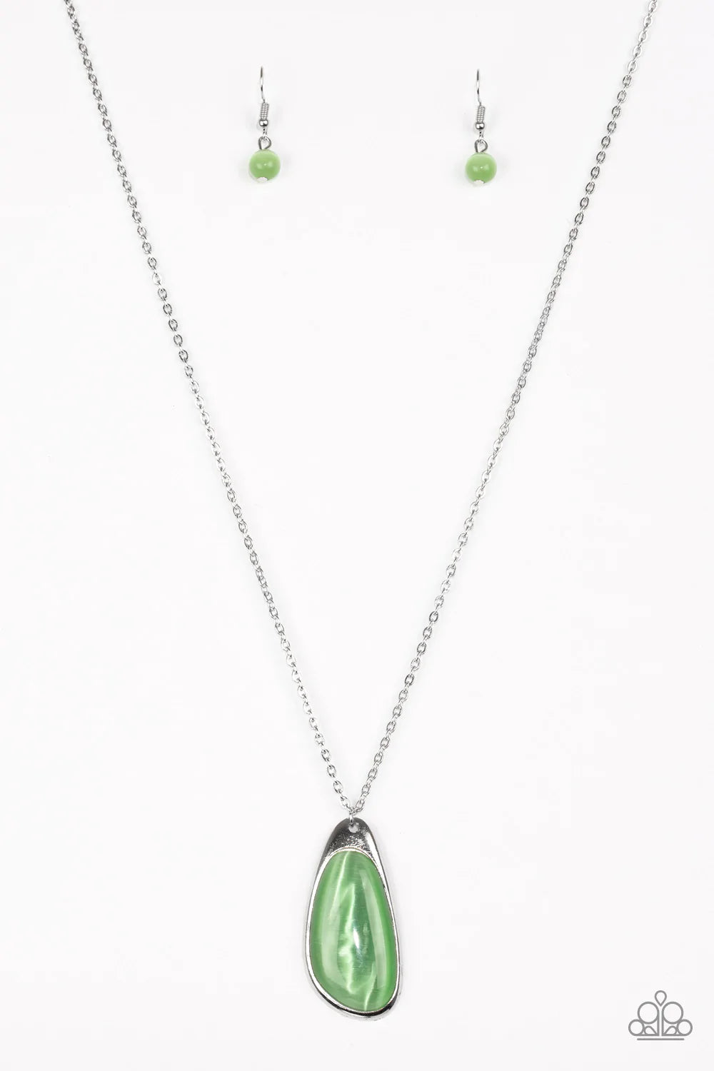 Paparazzi Necklace ~ Magically Modern - Green