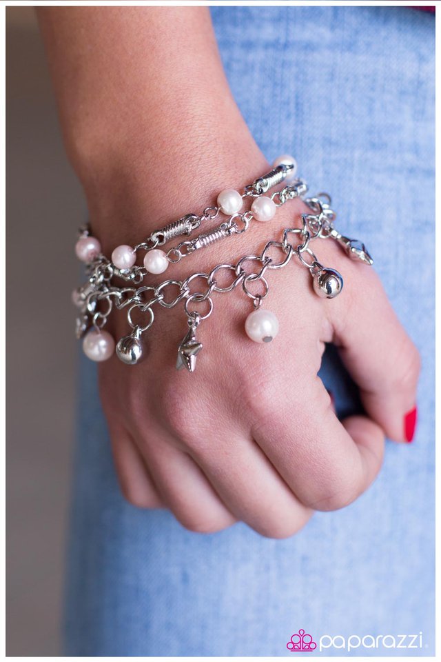 Pulsera Paparazzi ~ ¡Bebé, eres una estrella! - Rosa