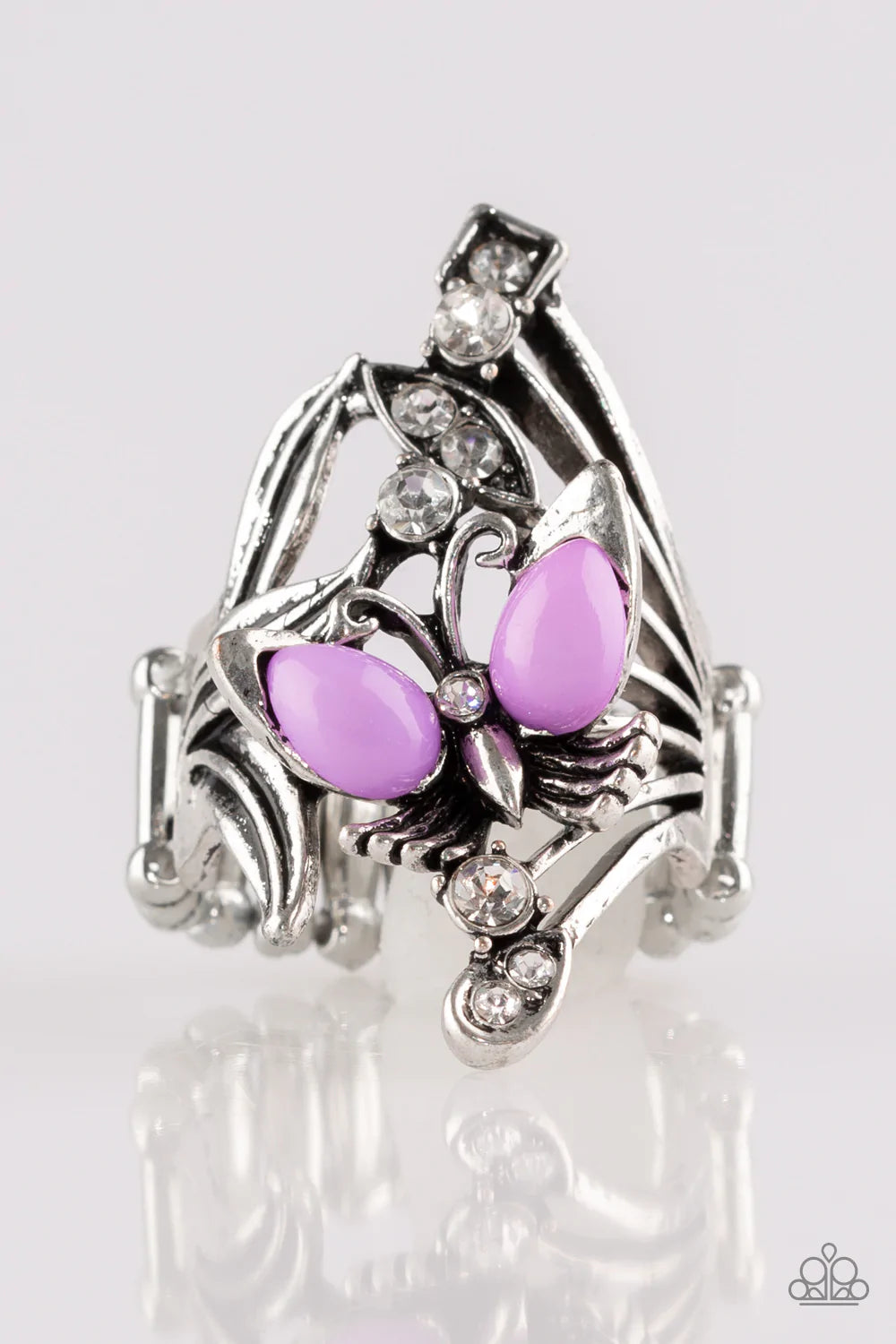 Paparazzi Ring ~ Beautiful In Butterflies - Purple