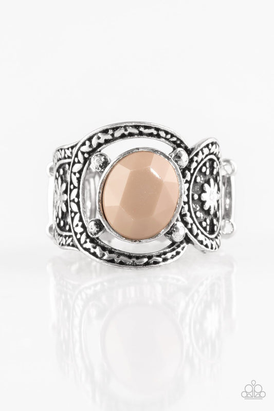 Paparazzi Ring ~ Vacation Vibes - Brown