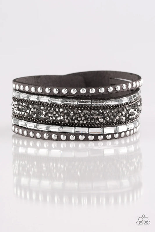 Pulsera Paparazzi ~ Rocker con diamantes de imitación - Plata