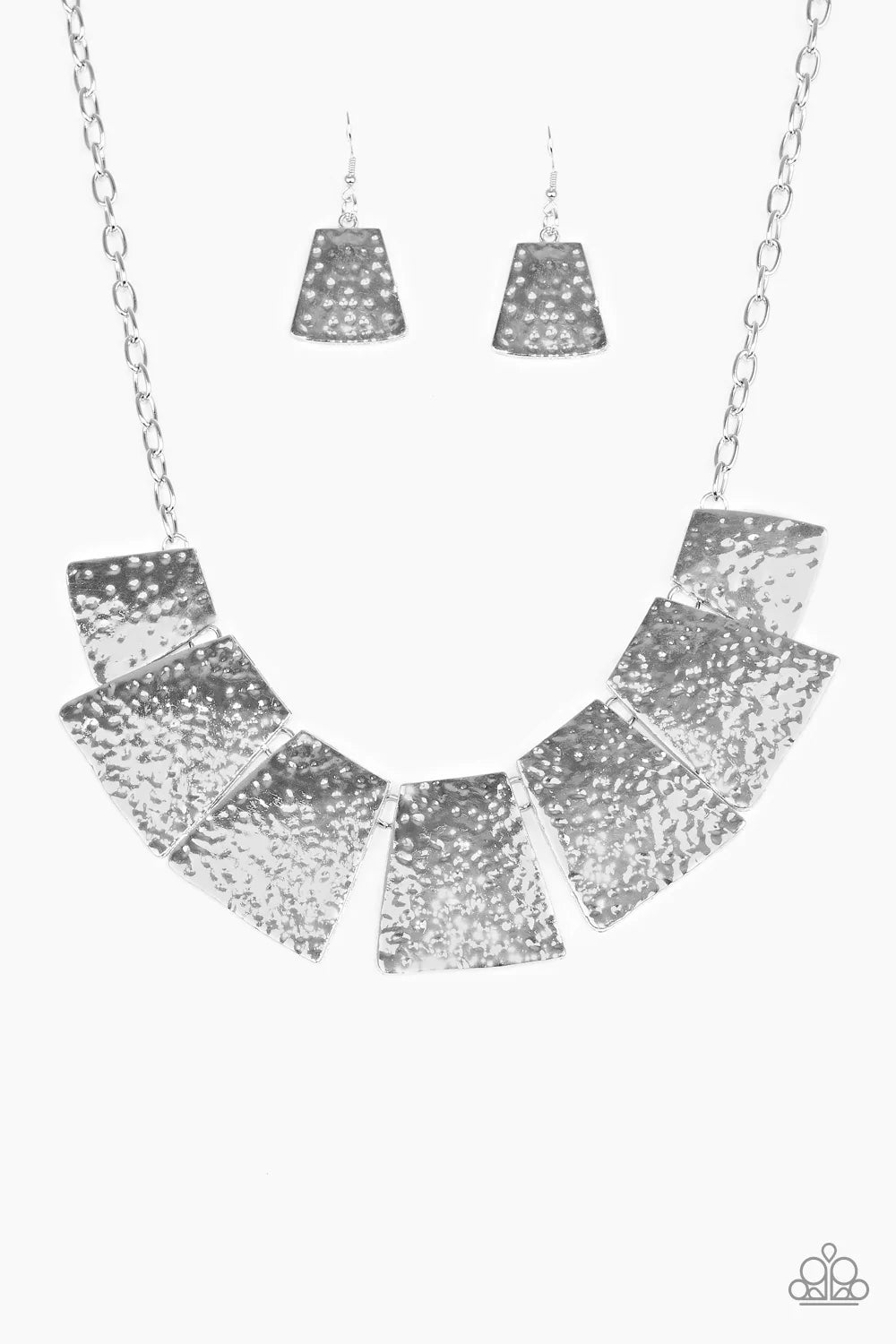 Paparazzi Necklace ~ Here Comes The Huntress - Silver