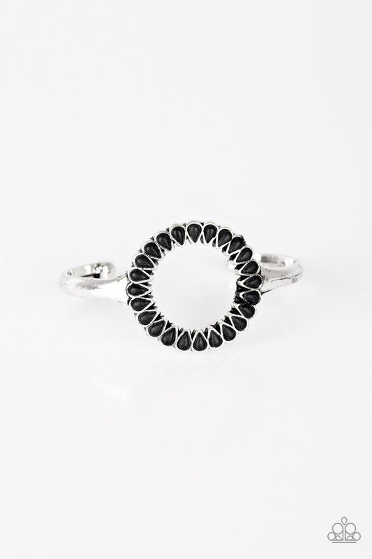 Paparazzi Bracelet ~ Divinely Desert - Black