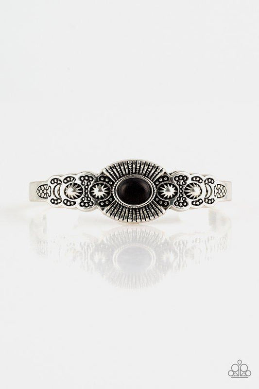 Paparazzi Bracelet ~ Wide Open Mesas - Black