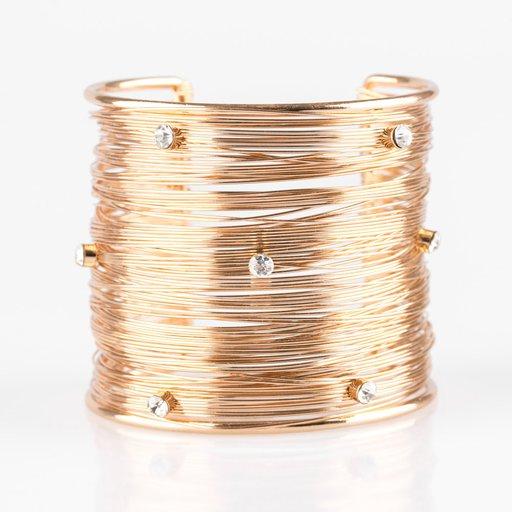 Pulsera Paparazzi ~ Prima Donna Profesional - Oro