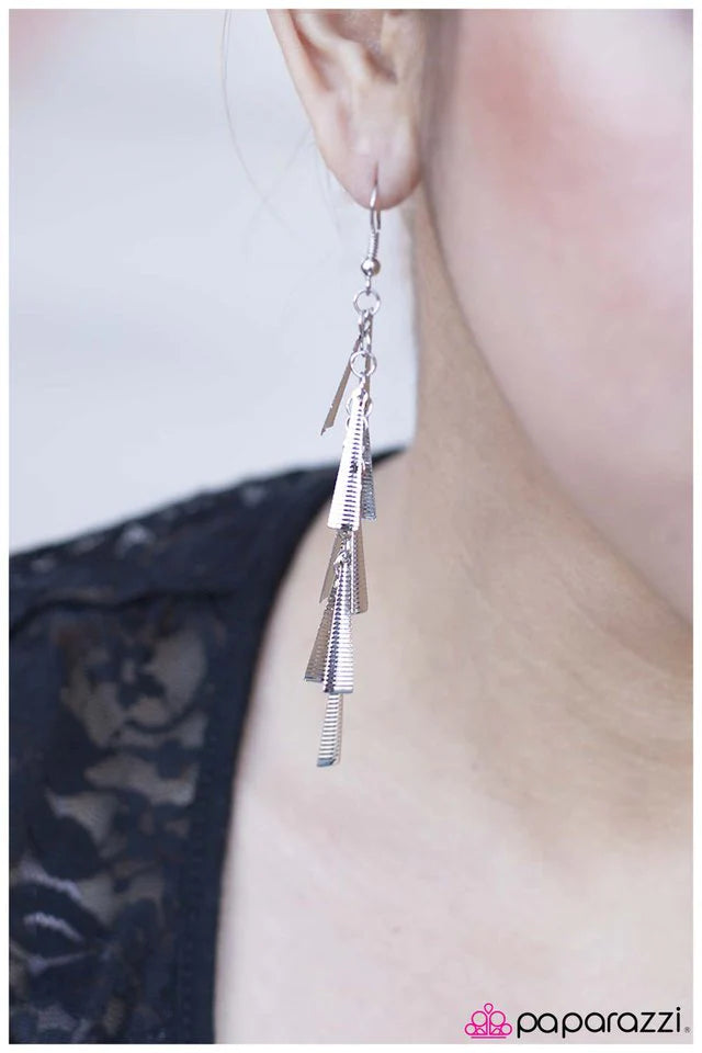 Paparazzi Earring ~ Freefall - Silver