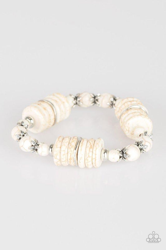 Pulsera Paparazzi ~ Sagebrush Serenade - Blanco