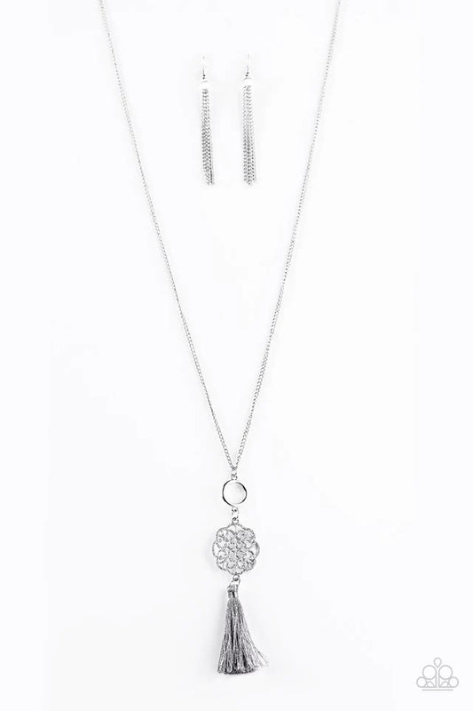 Paparazzi Necklace ~ Lotus Lounge - Silver