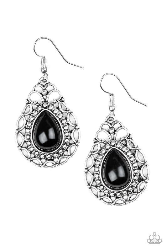 Paparazzi Earring ~ Flirty Finesse - Black