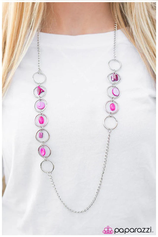 Collar Paparazzi ~ No te quedes corto - Rosa