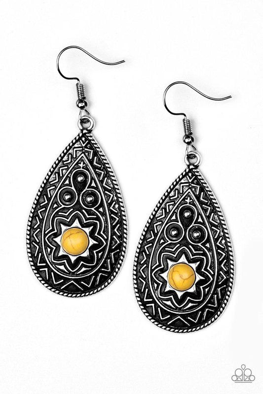 Paparazzi Earring ~ Summer Sol - Yellow