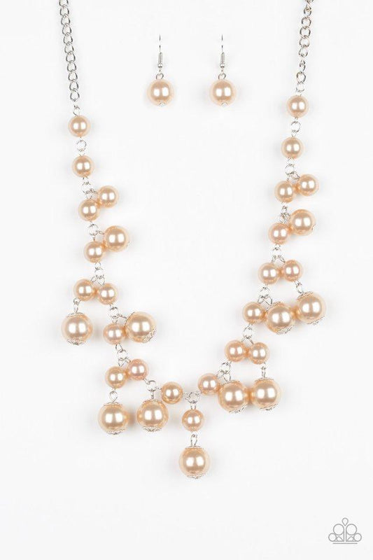 Collar Paparazzi ~ Pronto será la señora - Marrón